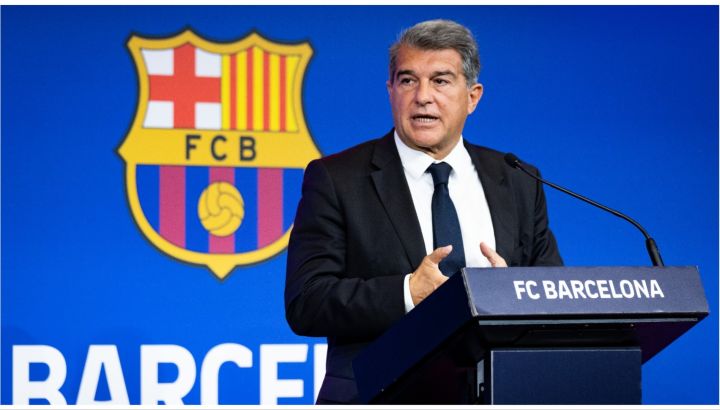 Joan Laporta Lionel Messi Barcelona 