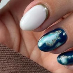 ¿Cómo convertir tus uñas en piedras preciosas?