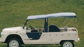 El origen de un cabriolet encantador, que en sus diferentes versiones sigue invitando a disfrutar lo mejor del outdoor y con un bajo mantenimiento.
