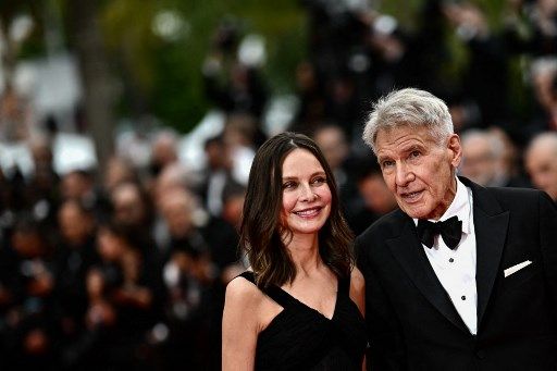 Cannes 2023: Harrison Ford y Calista Flockhart en el estreno de "Indiana Jones y el dial del Destino".