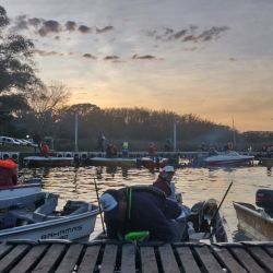 En El Nihuil, una de las grandes propuestas piscatorias del fin de semana. (Foto Día del Sur Noticias)