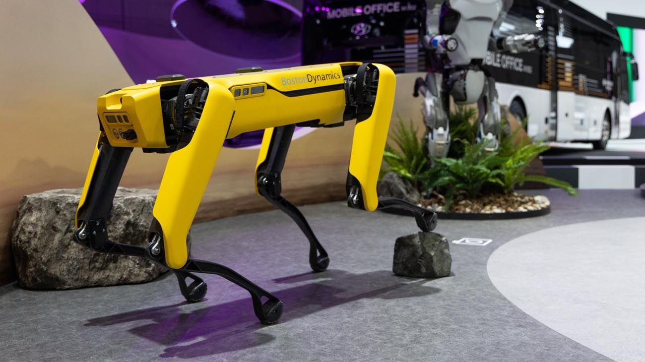 Perro robot Spot de la compañía Boston Dynamics