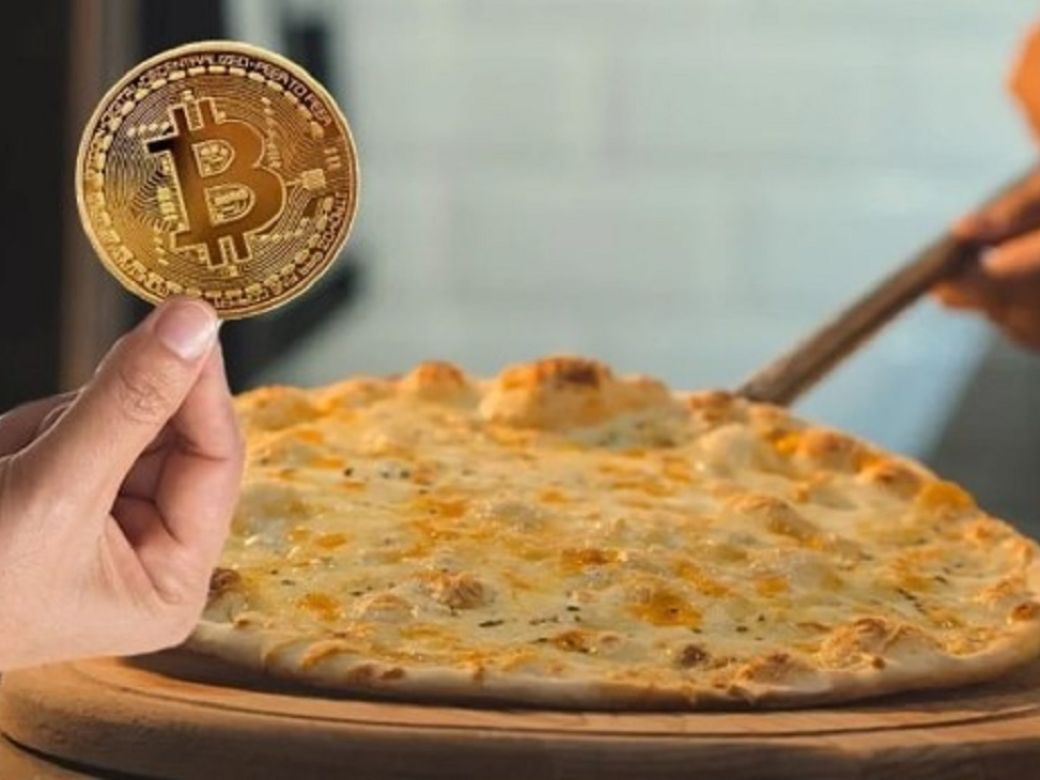 La historia detrás del Bitcoin Pizza Day: qué celebra este icónico día del  mundo cripto | Canal E