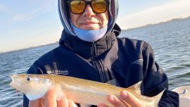 El pejerrey es la especie más presente en un mes de mayo que lo tiene en ríos, arroyos, canales, lagunas y playas.