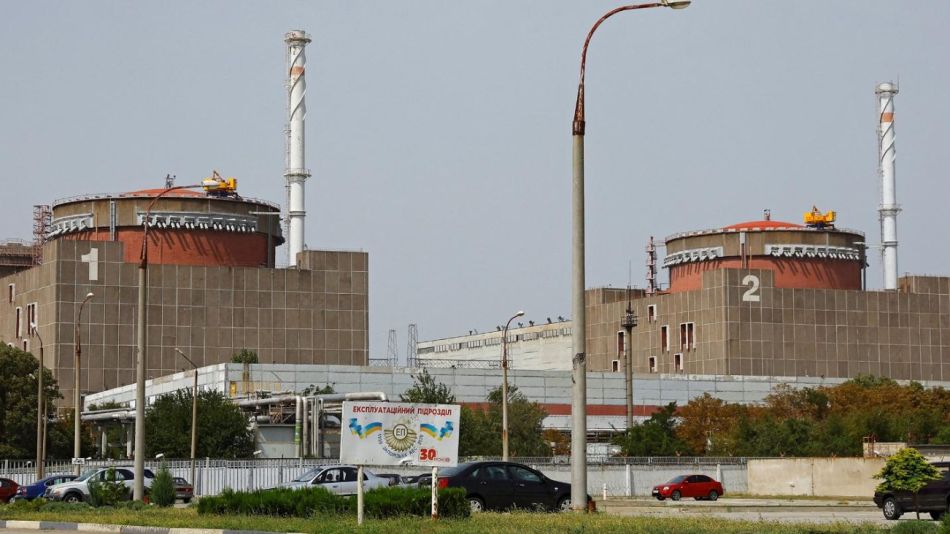 Tras la histórica desconexión, la planta nuclear de Zaporiyia vuelve a conectarse a la red eléctrica.    