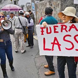 Lasso dejará el gobierno por anticipado y se sospecha que Correa lo ayudó para una salida decorosa. | Foto:cedoc