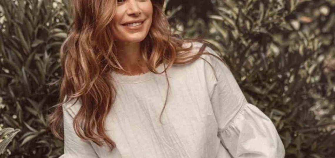 Juliana Awada inspira con looks formales de invierno en un quiet luxury