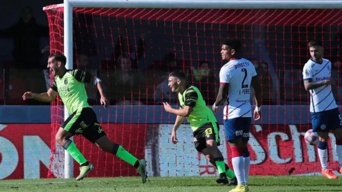 Barracas Central gave the hit and beat San Lorenzo