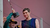 Charlene de Mónaco, la princesa de los atuendos en Fórmula 1: Una carrera de lo moderno hacia lo clásico