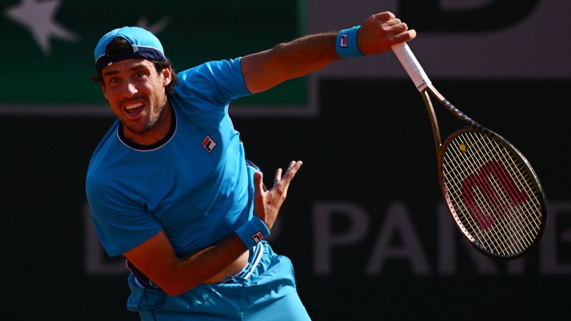 Guido Pella won a match at Roland Garros again after 2 years