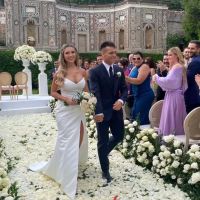 Alexis Mac Allister blanqueó su romance con Ailén Cova en la boda de Lautaro Martínez y Agustina Gandolfo