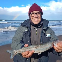 Los pejerreyes panzones empezaron a darse en uno de los destinos más atrapantes para el pescador deportivo: San Blas.