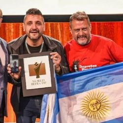Juguetes Perdidos, la fábrica de cerveza artesanal de Caseros, obtuvo el prestigioso premio con su versión "Ábrete Sésamo". | Foto:CEDOC