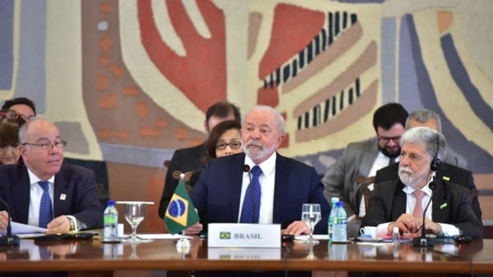 Lula en su discurso de apertura antes de una reunión a puerta cerrada con los demás líderes en el palacio de Itamaraty.   
