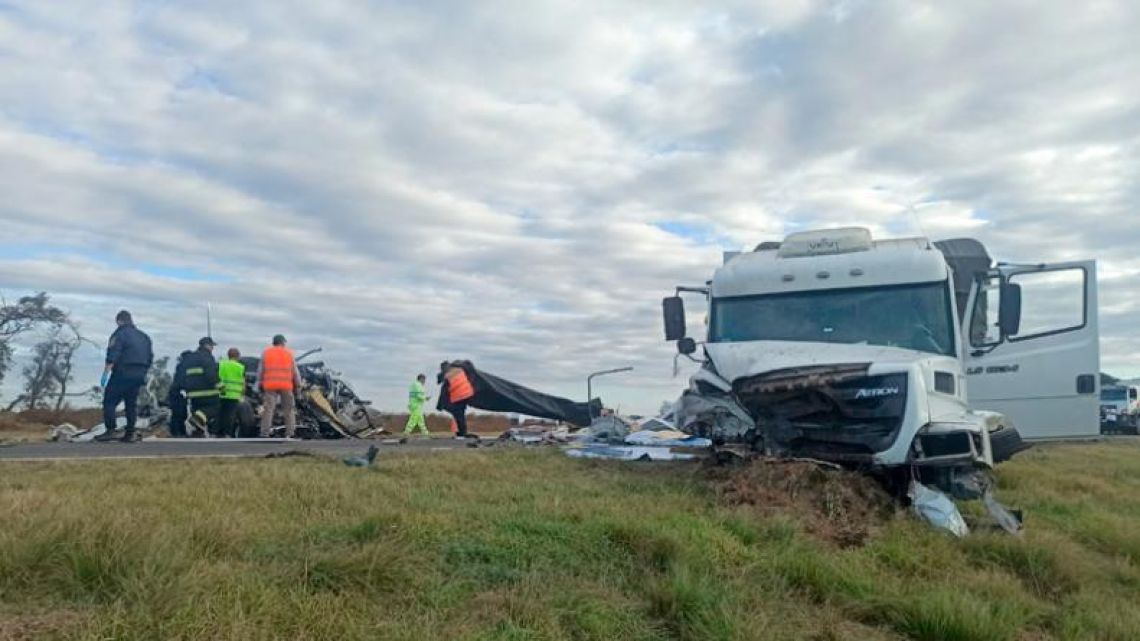 Choque fatal en la ruta nacional 7 que dejó al menos cuatro muertos ...