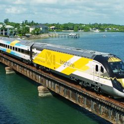 En julio comenzaría a funcionar el tren que une Orlando con Miami.