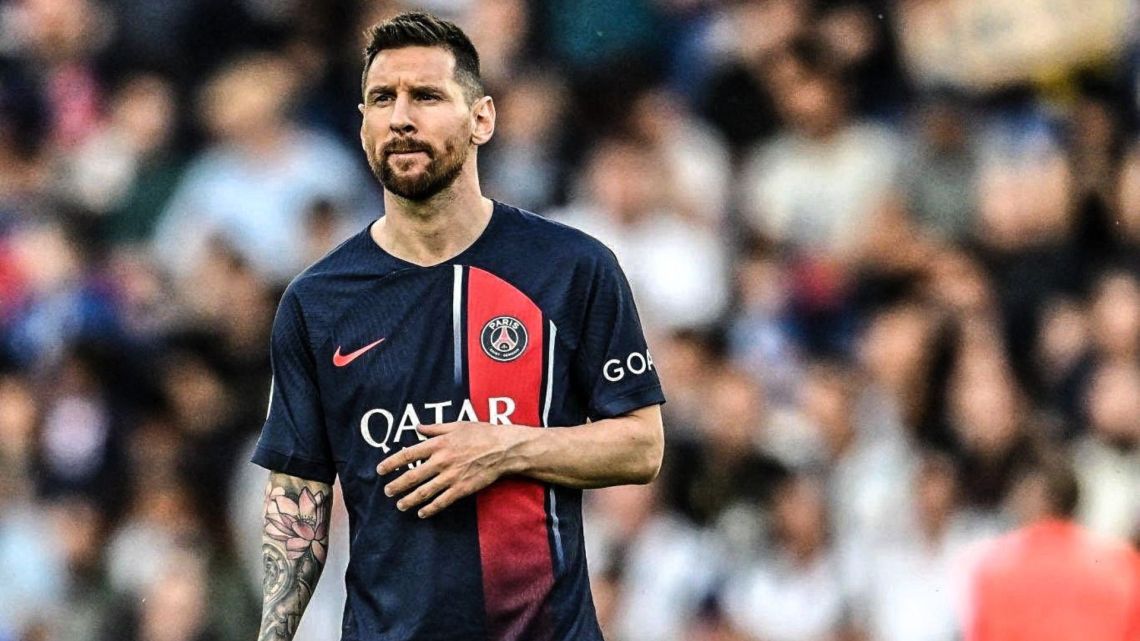 Lionel Messi said goodbye to Paris Saint-Germain with a defeat