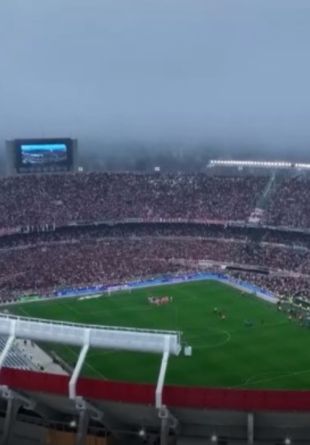 Monumental