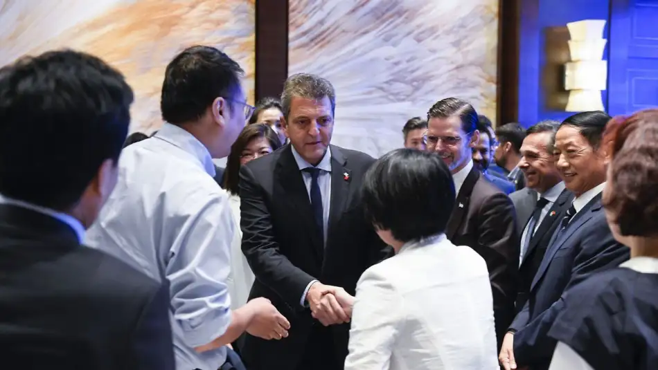 sergio-massa-afirma-que-su-viaje-a-china-fue-un-exito-1582221