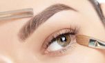 Cómo maquillar las cejas de forma natural