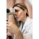 Dra. Magali Narváez, la oftalmología y la medicina estética facial