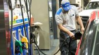 Los combustibles suman incrementos mensuales de 4%. 