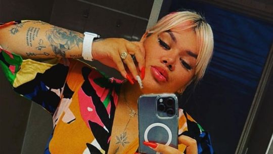 More Rial enojada con su hermana biológica