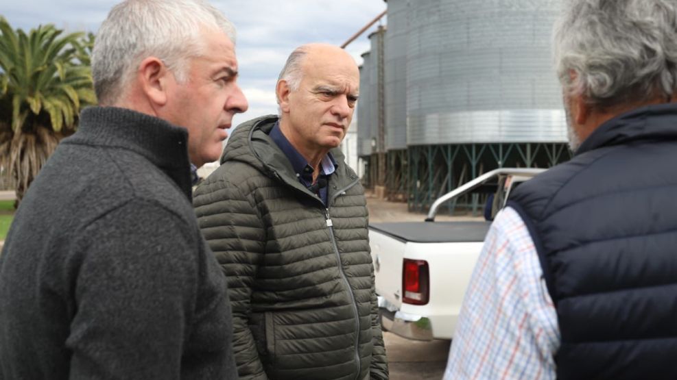 Durante la recorrida, Grindetti compartió un encuentro con la Federación Porcina de Buenos Aires para conocer la realidad del sector