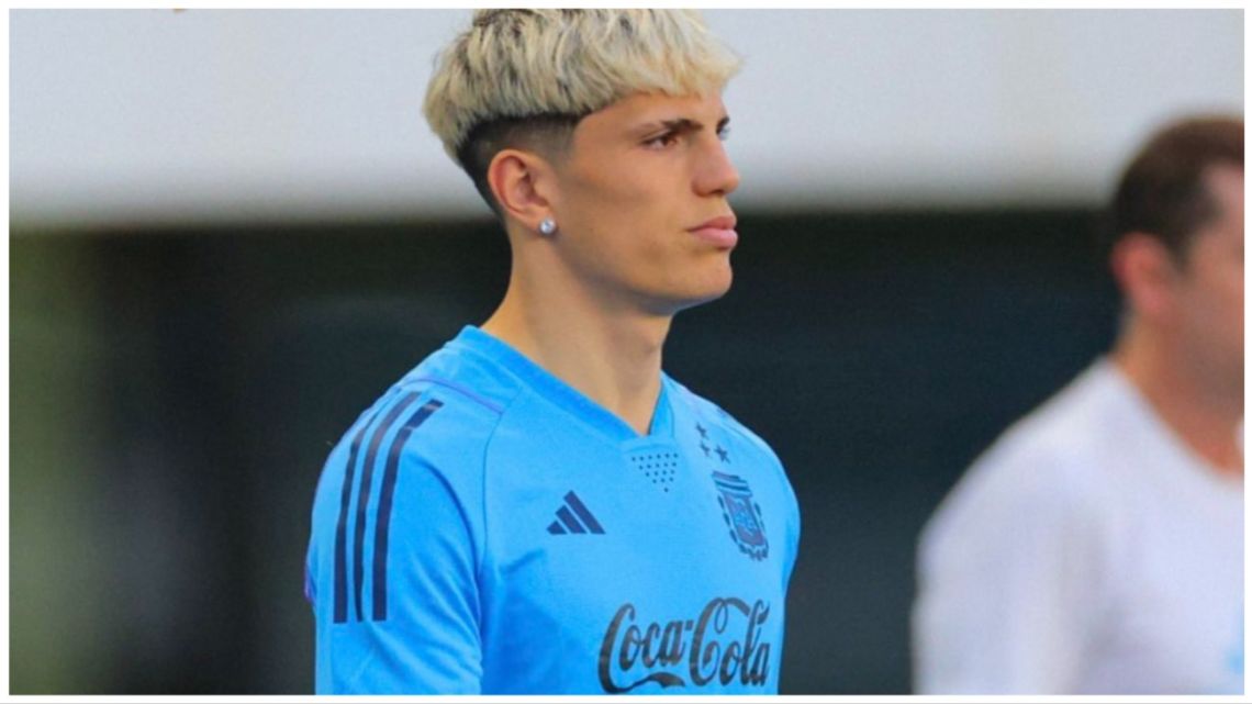 Alejandro Garnacho cleared up doubts about his future at the national team level: “I want to be here, with Argentina”
