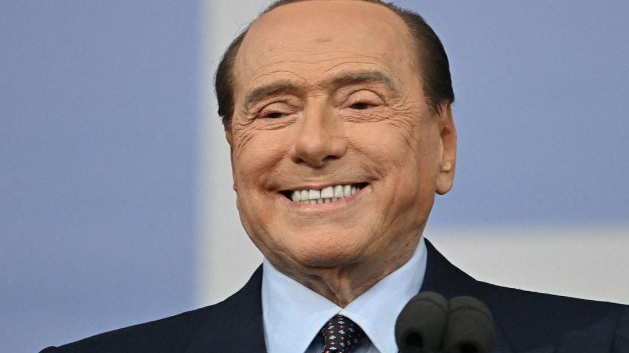 Silvio Berlusconi | Foto:CEDOC