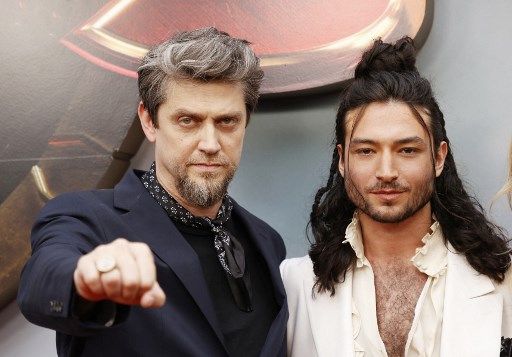 En el estreno mundial de "Flash", Andy Muschietti y Ezra Miller.