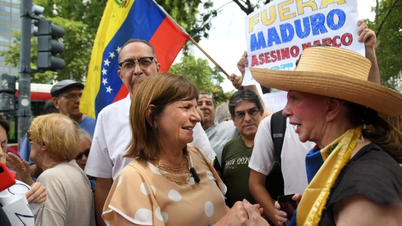 Patricia Bullrich en marcha anti Maduro | Foto:CEDOC