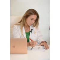Dra. Jimena D. Frasso: La adicción por la Estética