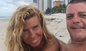 La víctima del crimen, Gabril Izzo y su esposa, que perdió un ojo tras el ataque.    