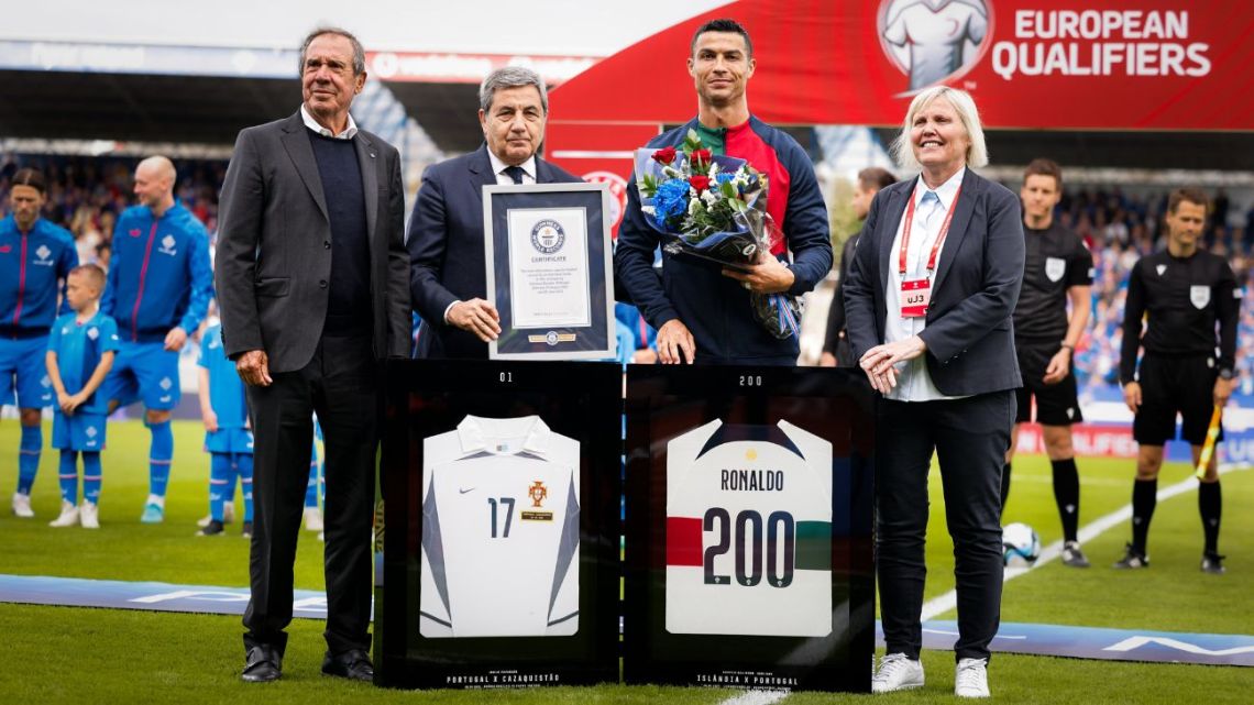 Cristiano Ronaldo set a new record in Portugal’s victory Cristiano Ronaldo set a new record in Portugal’s victory