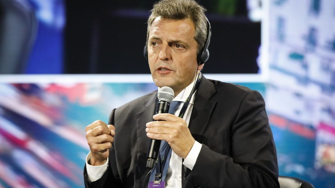 El ministro de Economía Sergio Massa postulará a la presidencia
