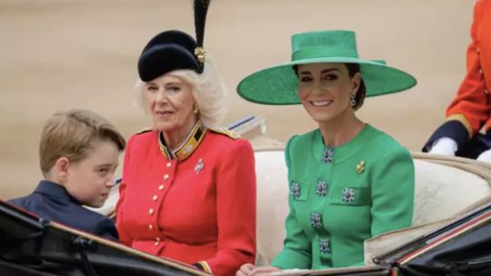 Kate Middleton con las caravanas de Lady Di.