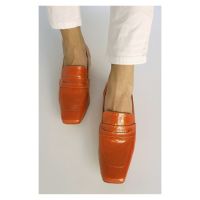 Amora, zapatos femeninos de óptima calidad