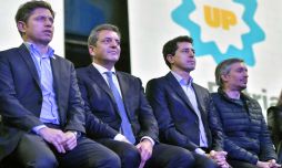 Massa, Kicillof, De Pedro y Máximo Kirchner acompañaron la presentación de la lista Unión por Lomas 20230626