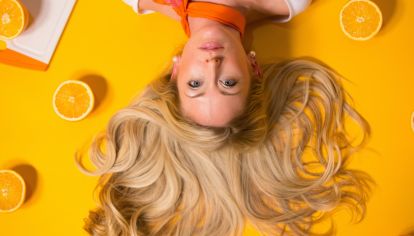 ¿Estás intentando tener tu pelo sano e hidratado en invierno y no encontras la manera de tenerlo? Segui estos 5 consejos.