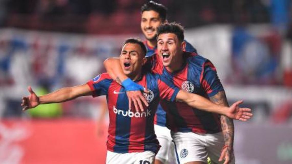 San Lorenzo won and qualified in the South American