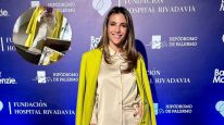 María Belén Ludueña impactó con un look casual con el color de la temporada 