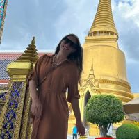 Los looks imperdibles de Pampita en su primer día en Tailandia