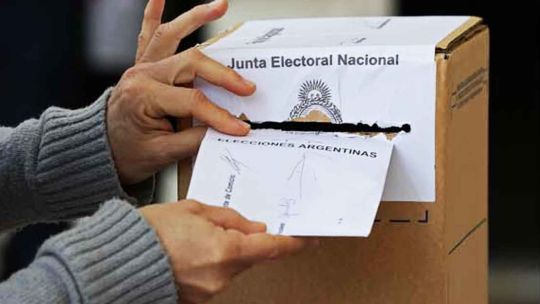 20230702_urna_elecciones_argentina_cedoc_g