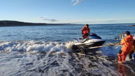 La embarcación había quedado a la deriva luego de sufrir un inconveniente técnico.