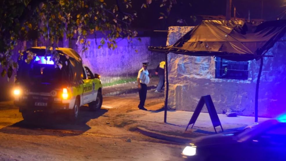 Violento asalto en Tucumán: mataron de siete tiros a un policía para robarle la moto