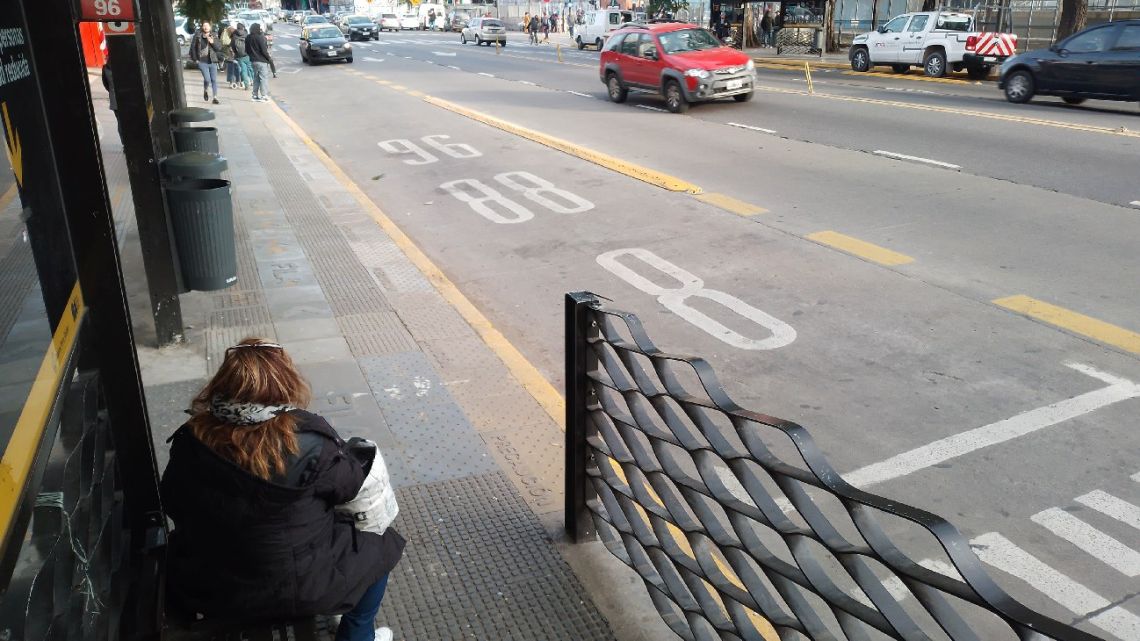 Paro de Colectivos: el Gobierno prohíbe que los afectados pierdan el presentismo