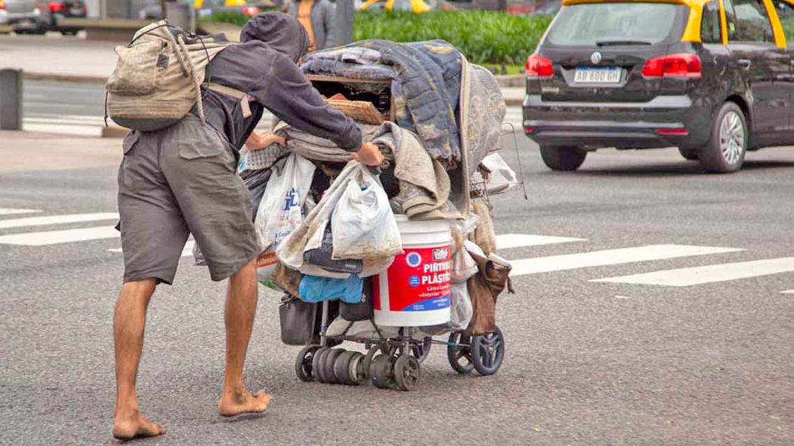 Estimar la población en un 43%: 12,5 millones de personas