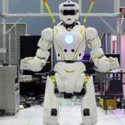 Fue diseñado para competir en las Pruebas del Desafío de Robótica DARPA 