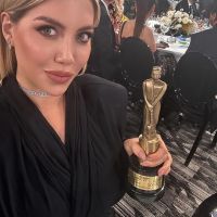 Wanda Nara celebrando su Martín Fierro